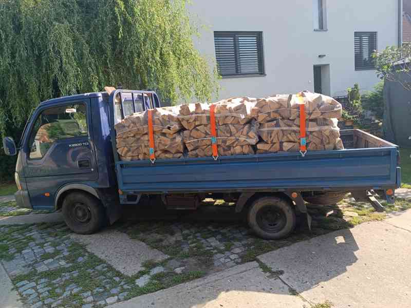 SUCHÉ BUKOVÉ DŘEVO s dopravou po Brně a okolí - foto 1