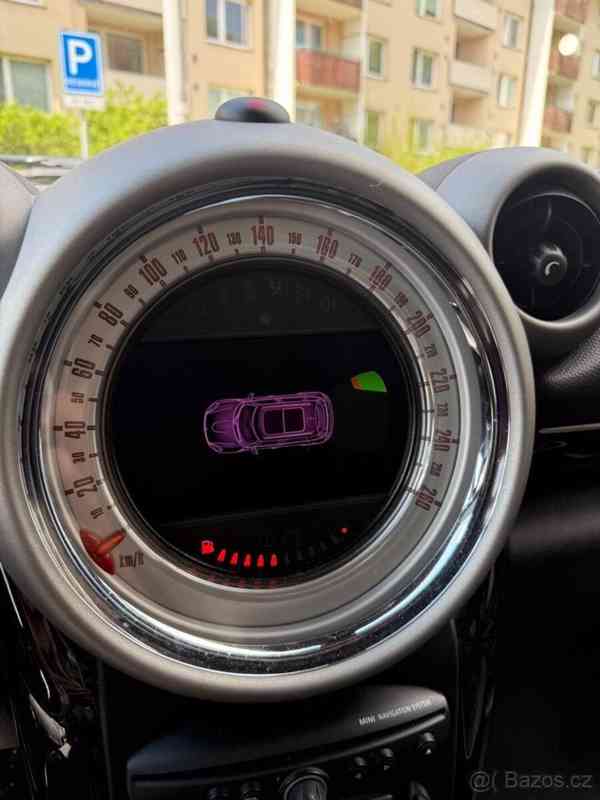Mini Countryman SD ALL4, 105 kW, Automat, Pano - foto 13
