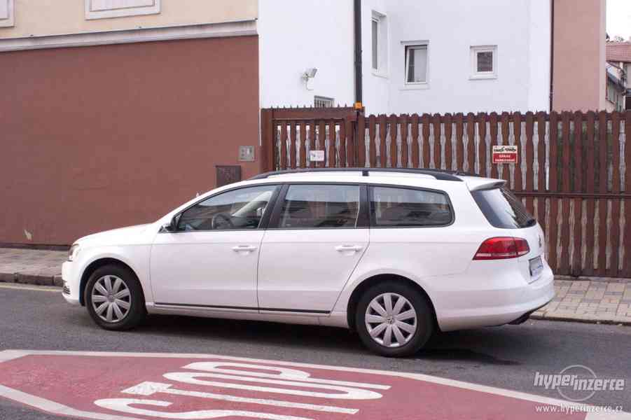 Prodám VW Passat B7 2.0 TDI r.v. 2012, DSG Bluemotion, Navi - foto 3