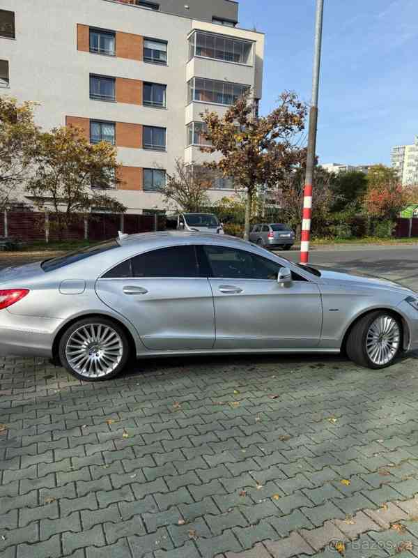 Mercedes-Benz CLS 350 - foto 14