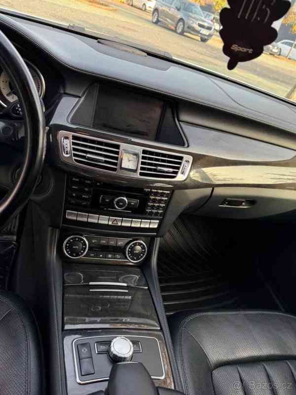 Mercedes-Benz CLS 350 - foto 18