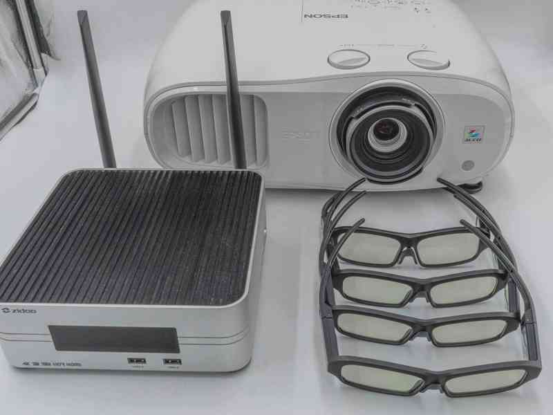 Projektor Epson EH-TW7000 Domácí kino 3D, 4K PROUHD - foto 13