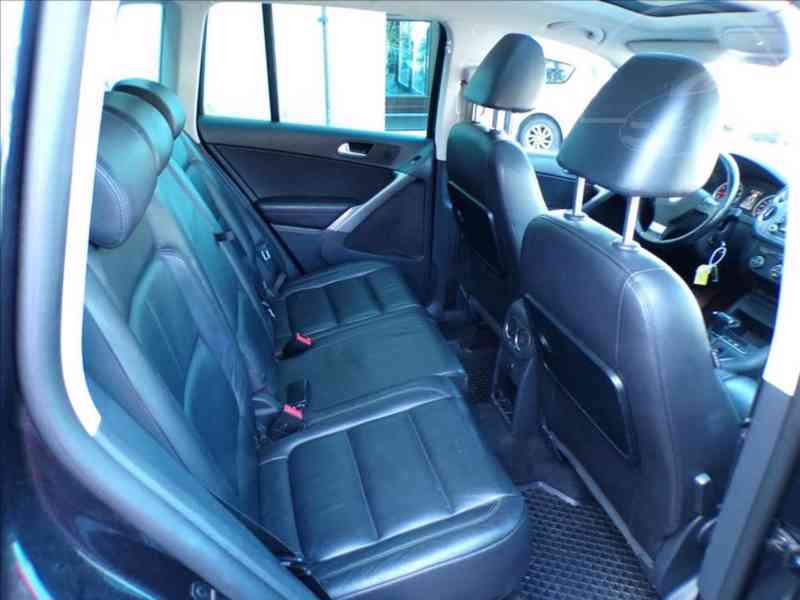 VW Tiguan 2,0 TDI AUTOMAT , TAŽ. ZAŘÍZENÍ - foto 11