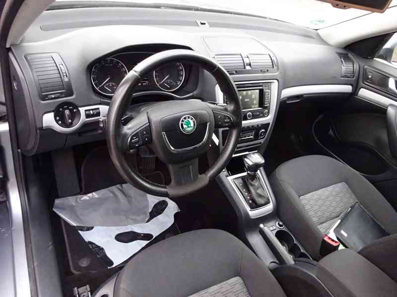 Škoda Octavia 2.0 Combi r.v.2013 AUTOMAT (103 kw) - foto 5