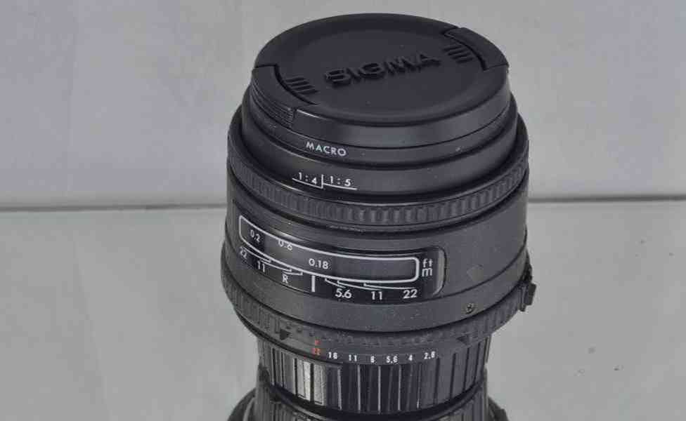pro Nikon- Sigma AF 24mm 1:2.8 SUPER WIDE II - foto 6