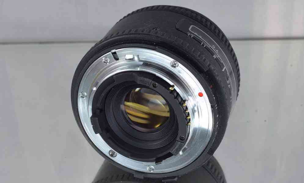 pro Nikon- Sigma AF 24mm 1:2.8 SUPER WIDE II - foto 4