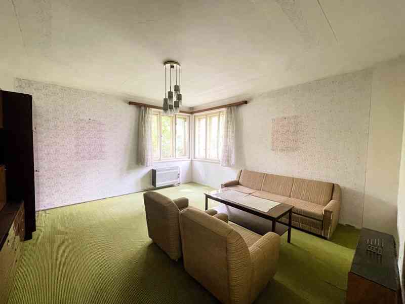 Prodej původní rodinné vily v Klatovech - foto 9