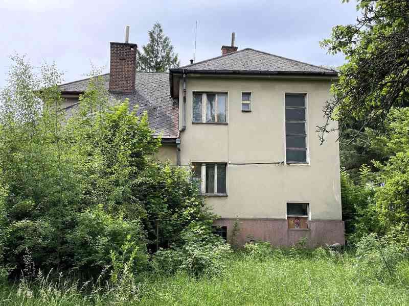 Prodej původní rodinné vily v Klatovech - foto 2