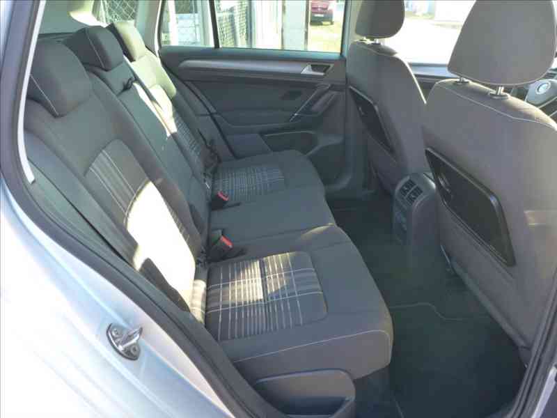 Volkswagen Golf Sportsvan 1,2 TSI DIGI AC VÝHŘEV SERVIS - foto 9