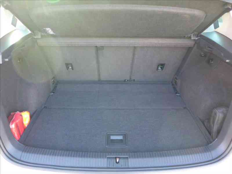 Volkswagen Golf Sportsvan 1,2 TSI DIGI AC VÝHŘEV SERVIS - foto 8