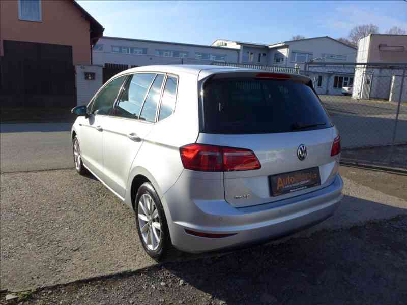 Volkswagen Golf Sportsvan 1,2 TSI DIGI AC VÝHŘEV SERVIS - foto 4