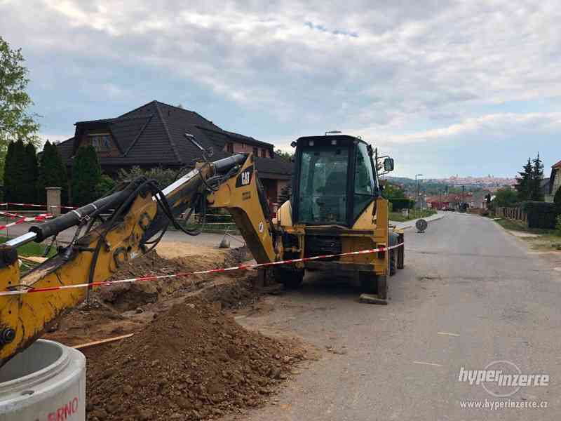 CAT 432E - traktorbagr - foto 3