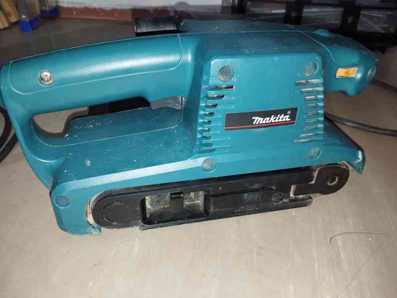 Makita Pásová bruska 457x76mm,650W 9911 - foto 3