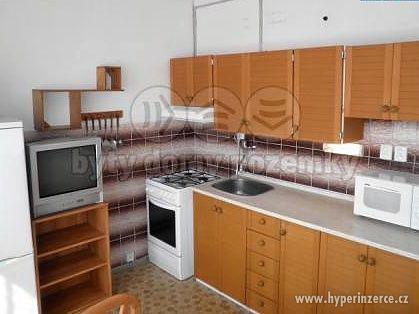 Majitel pronajme byt 1+1 s balkonem Moravská Ostrava,Fifejdy - foto 1