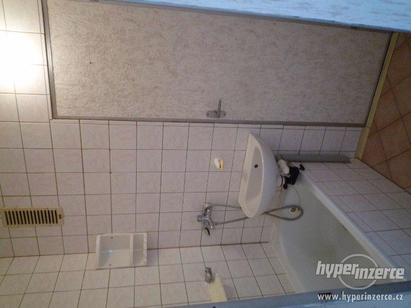 Majitel pronajme byt 1+1 s balkonem Moravská Ostrava,Fifejdy - foto 2