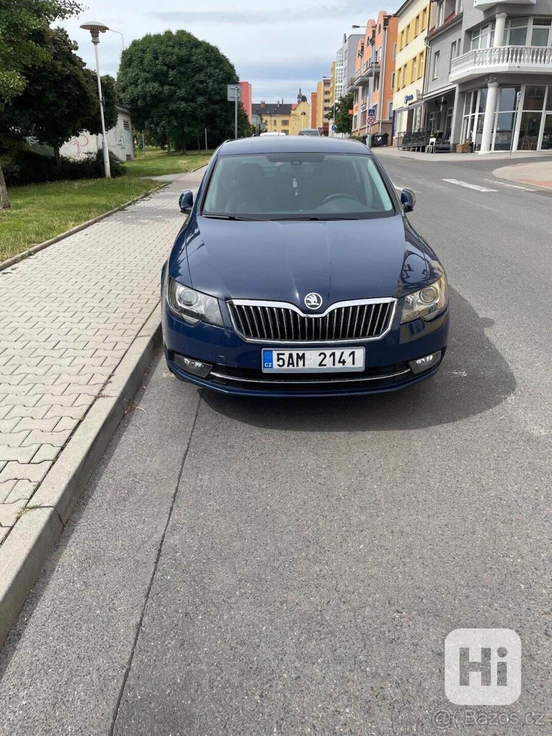 Škoda Superb 2,0   Skoda superb 2 2014 - foto 1