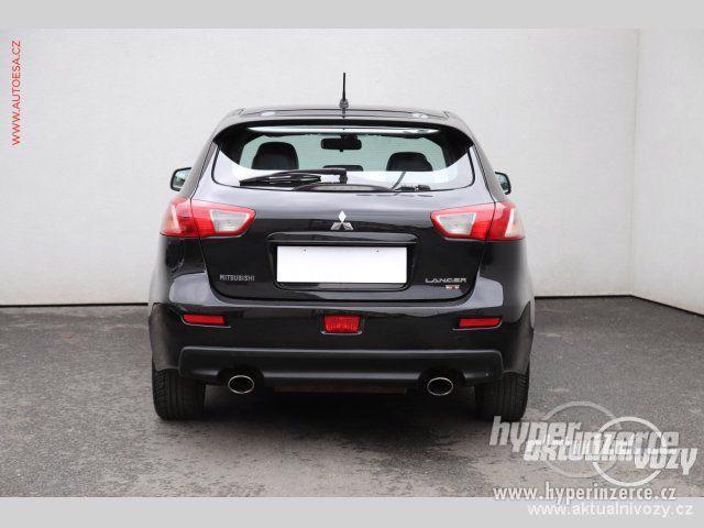 Mitsubishi Lancer 2.0, benzín, automat, rok 2010, navigace, kůže - foto 2