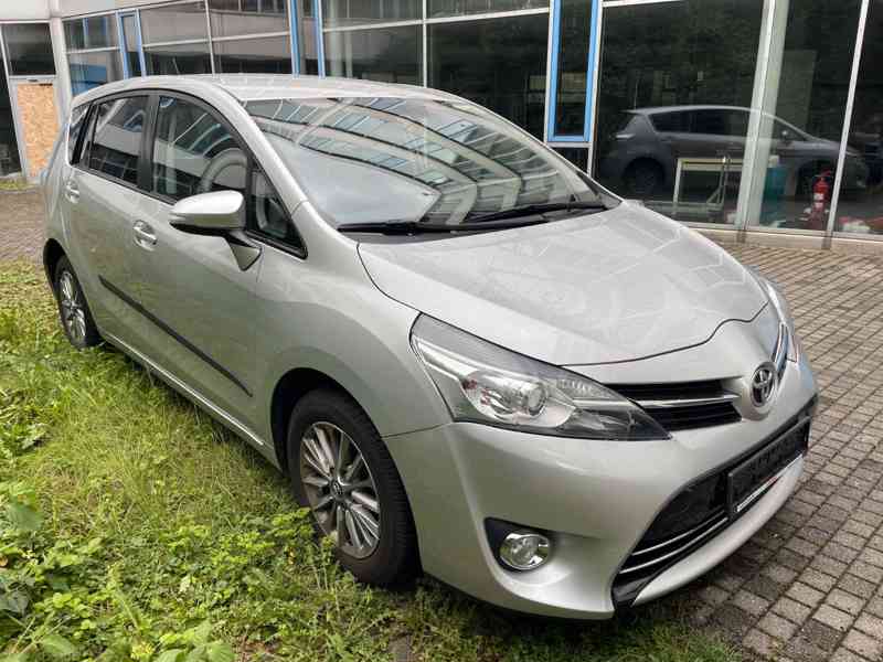 Toyota Verso 1,8i Comfort benzín 108kw