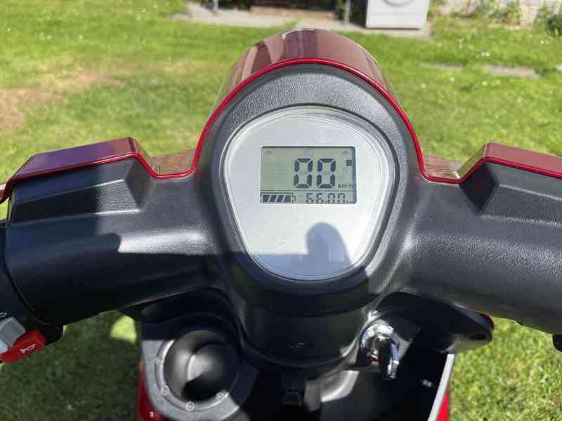 Elektrická čtyřkolka pro seniory Selvo 41000Li  - foto 6