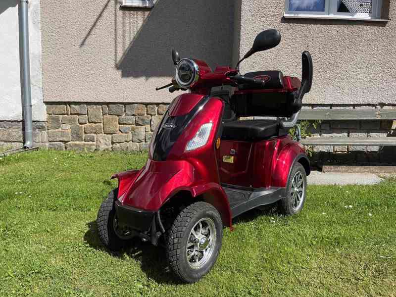 Elektrická čtyřkolka pro seniory Selvo 41000Li  - foto 2