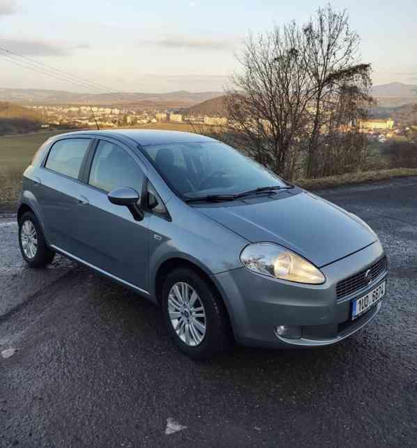 FIAT Punto Grande 1.9 JTD - foto 1
