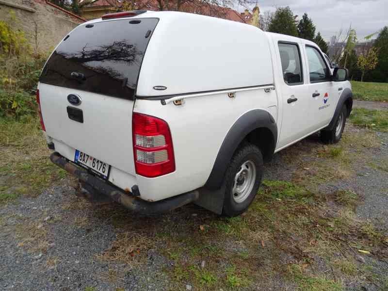 Ford Ranger Double cab 2.5 4x4 (6.) - foto 3