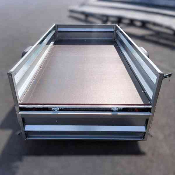 Přívěsný vozík brzděný 1300Kg, 2,65m x 1,30m, DPH - foto 8
