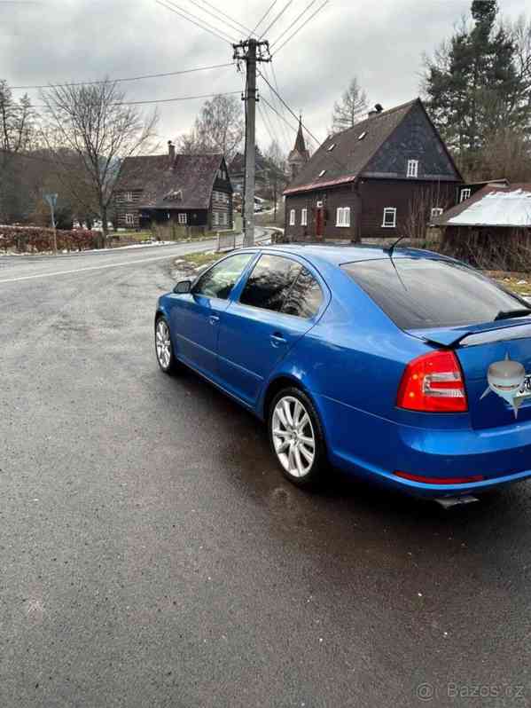 Škoda Octavia 2,0 TDI CR DPF RS - foto 19