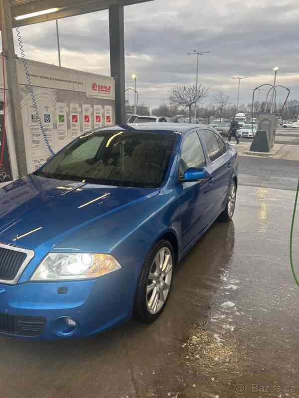 Škoda Octavia 2,0 TDI CR DPF RS - foto 11