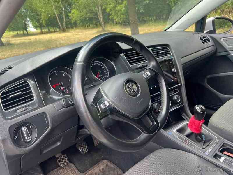 Volkswagen Golf 2,0   7 - foto 4