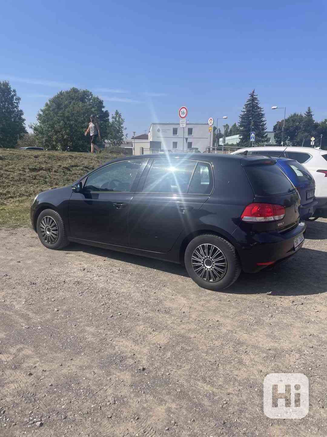 Volkswagen Golf 1,6 TDI - foto 1