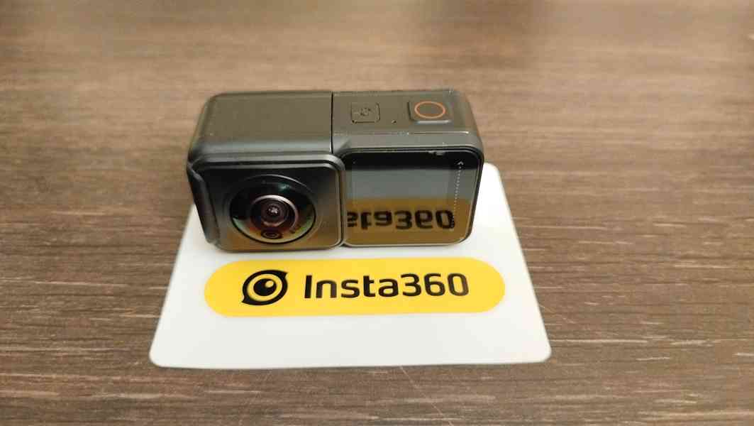 INSTA 360 ONE RS 4K Edit - foto 9