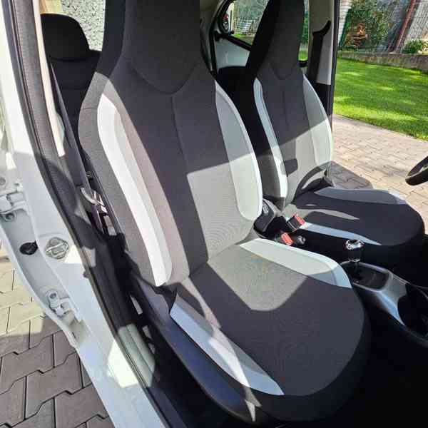 toyota aygo automat - foto 10