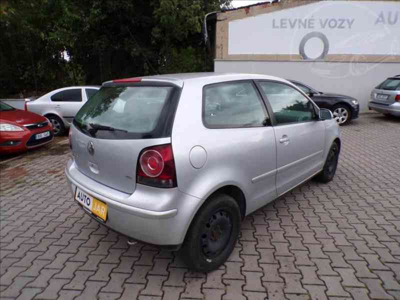 Volkswagen Polo 1,2 12V KLIMA - foto 4