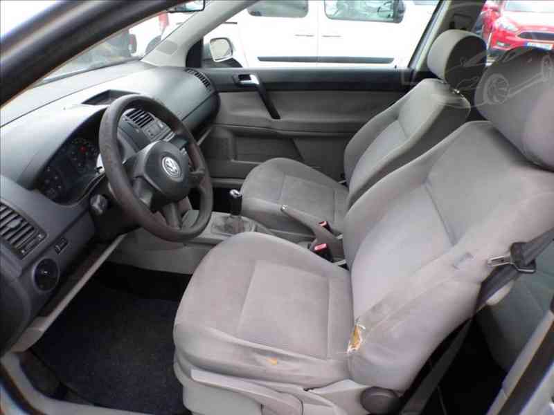 Volkswagen Polo 1,2 12V KLIMA - foto 7