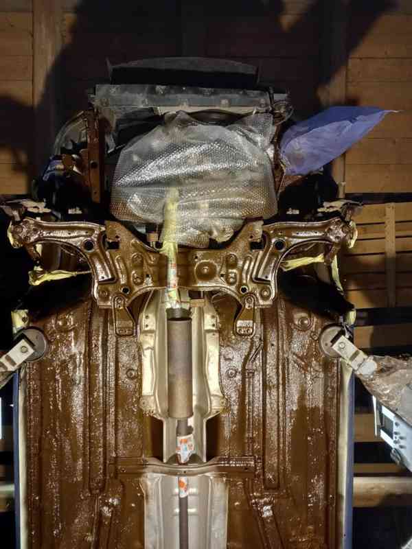 Antikorozní ošetření vozidla. - foto 2