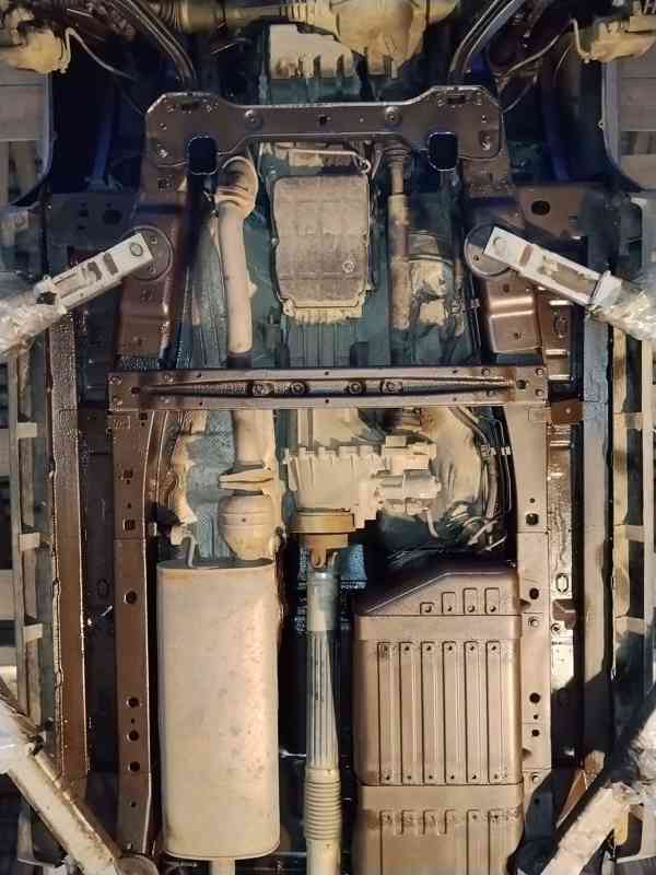 Antikorozní ošetření vozidla. - foto 10