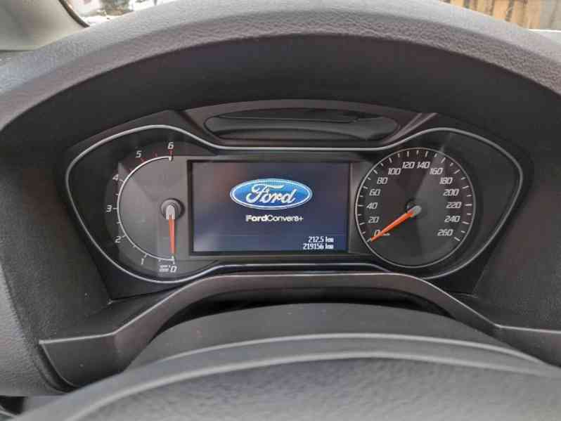 Ford S-MAX 2.0 TDCI Titanium	 - foto 8