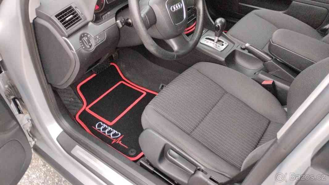 Audi A4 2,0 B7 - foto 11