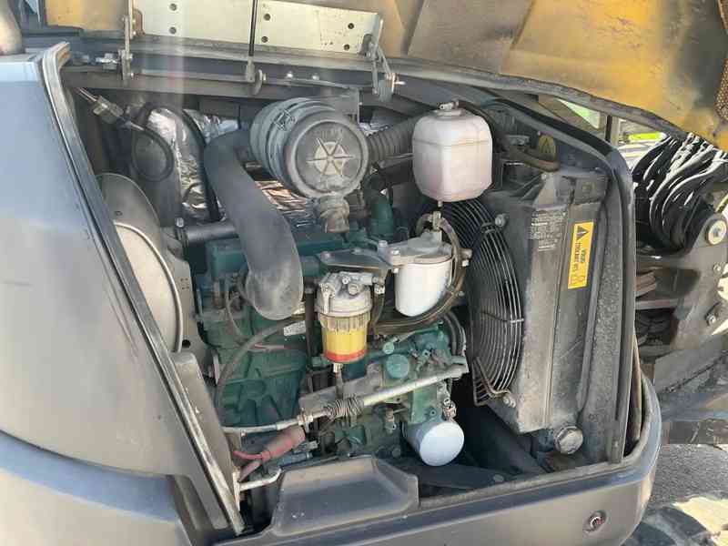 Rýpadlo Volvo ECR35D - foto 9