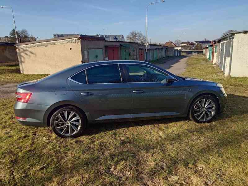 Škoda Superb 2,0   III L&K 4x4 TDI 140KW - foto 6