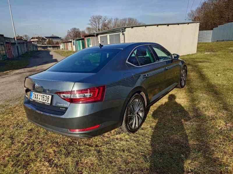 Škoda Superb 2,0   III L&K 4x4 TDI 140KW - foto 5