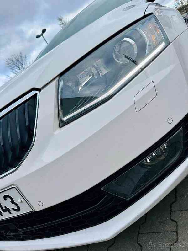 Škoda Octavia 2,0   135 kW,DSG,4x4,ČR,výbava full - foto 13