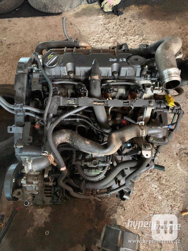 Motor 2,0 HDI RHZ 80KW Peugeot 406 806 Citroen C5 Kompletní - foto 1