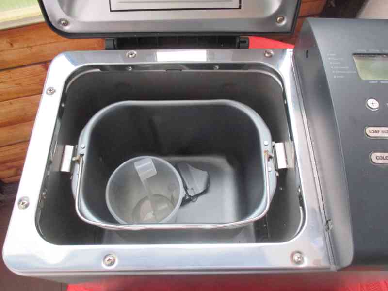 domácí pekárna - foto 3