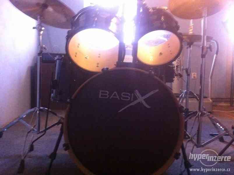 prodám bicí soupravu značky Basix. - foto 2
