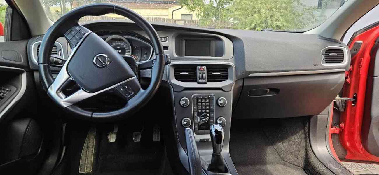 Volvo V40 D2 - foto 7