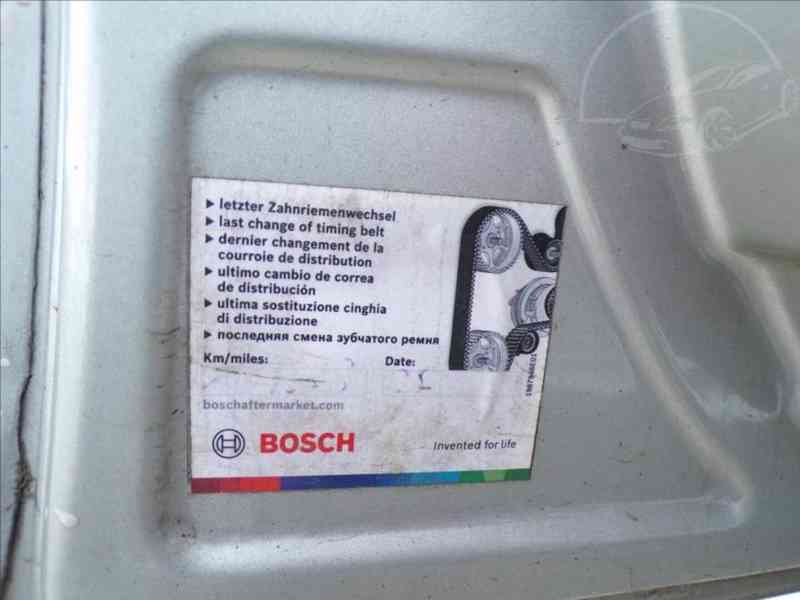 Peugeot 206 1,4 16V - foto 15