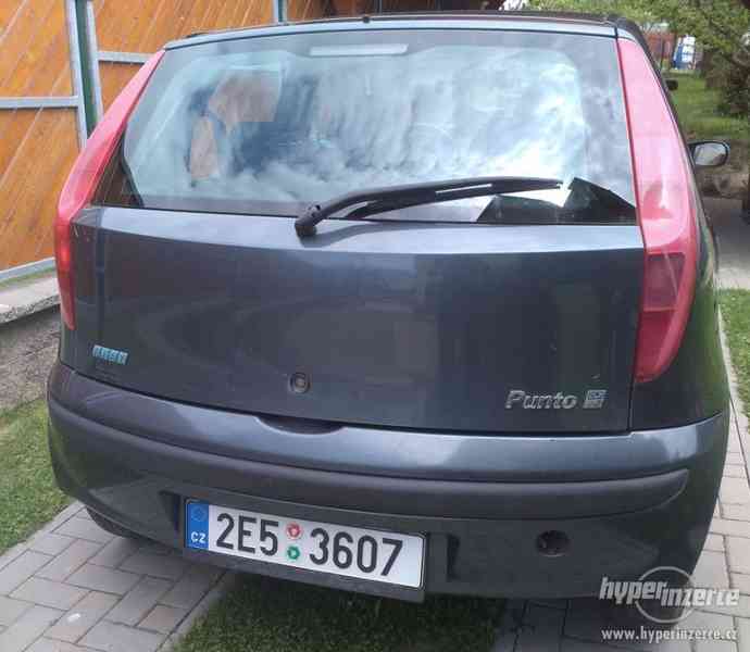 Prodám FIAT PUNTO II 1.2 8V  r.v. 2000 - foto 2