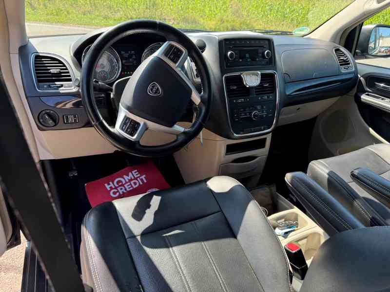 Lancia Voyager Gold 3.6 RT EU TACHO 156t 2012 - foto 16